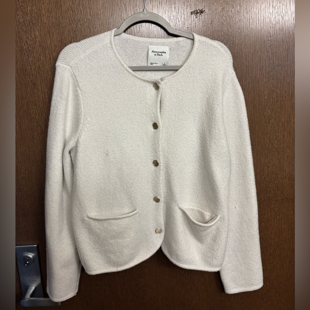 Abercrombie & Fitch Ivory Knit Cardigan